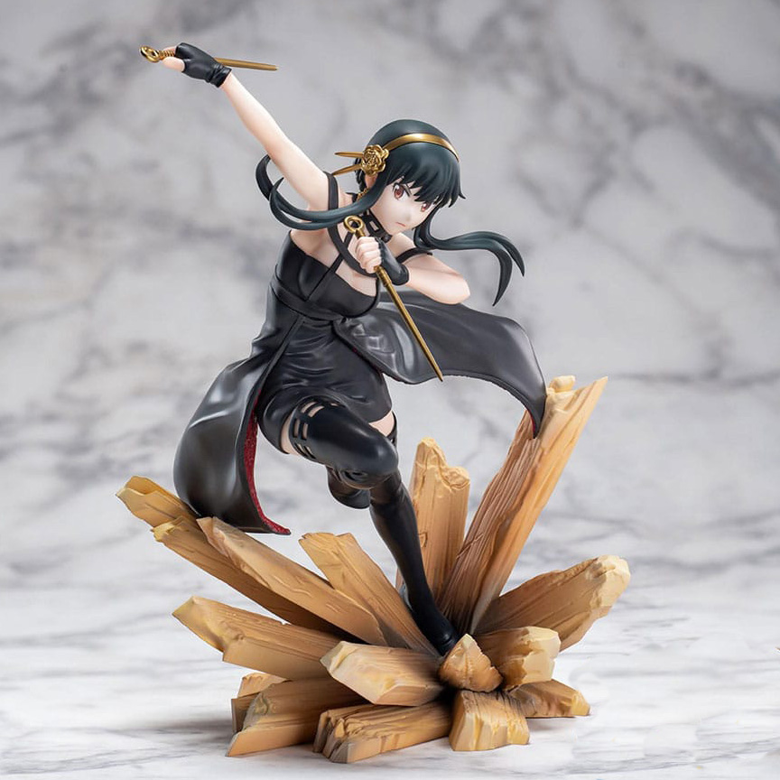 Figurines manga de 10 à 12 cm sous licence officielle incluses dans la box surprise